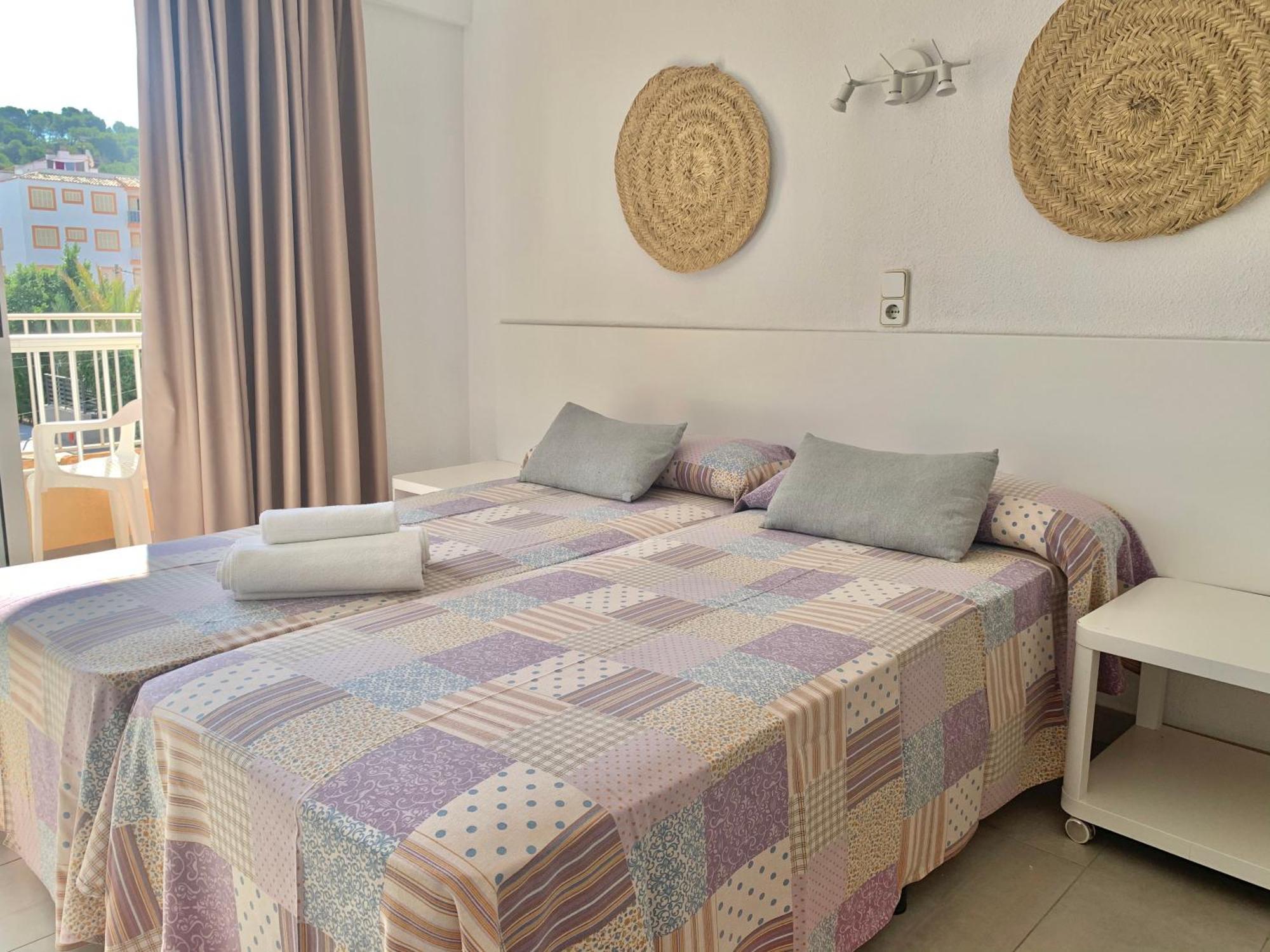 Hotel Lliteras Cala Ratjada  Extérieur photo